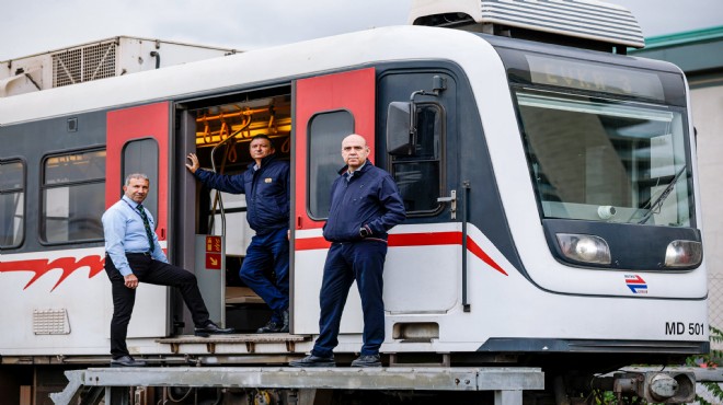 İzmir’in raylarına çeyrek asırdır iz bırakıyorlar