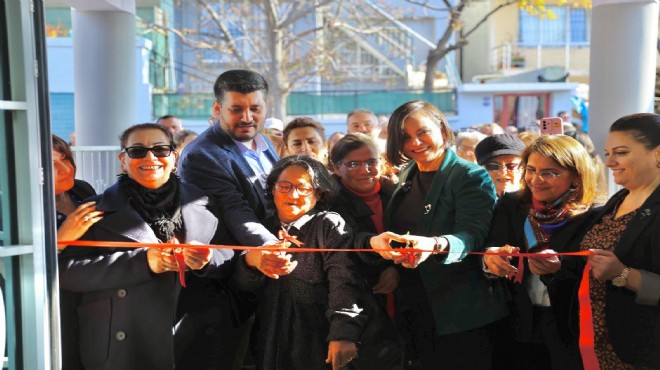 Karabağlar’da bir günde iki açılış!