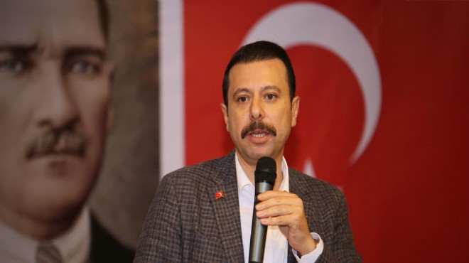 Kaya'dan Büyükşehir'e 'proje' çıkışı: Geciken İzmir'in geleceği!