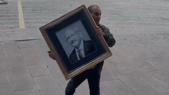 Kılıçdaroğlu'nun fotoğrafları Genel Merkez'e getirildi