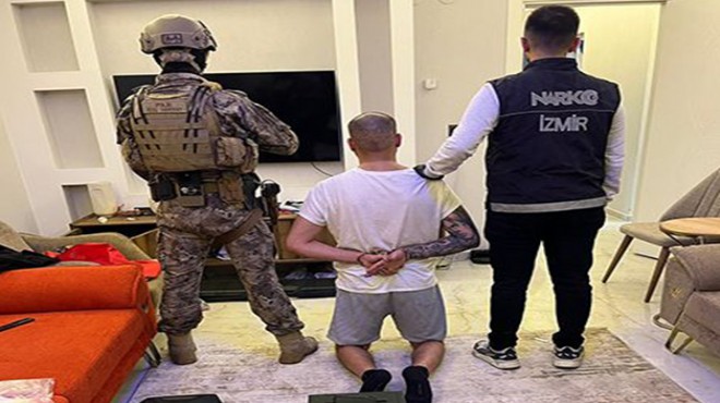 Kırmızı bültenle aranıyordu... İzmir'de yakalandı
