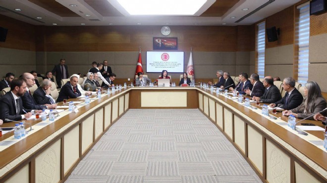 Komisyonda 'İmralı ziyareti' gerginliği