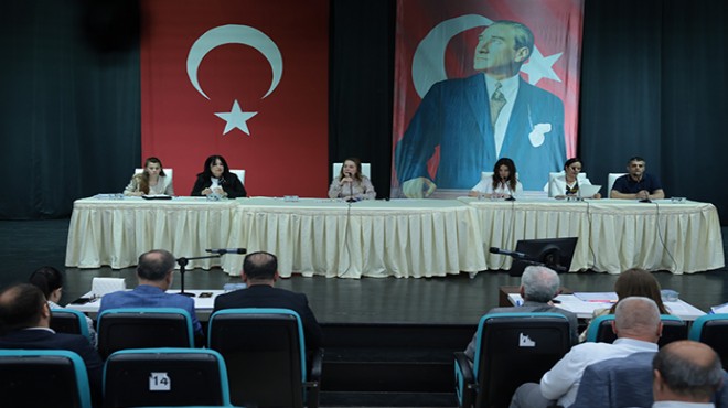Konak'ta şartlı bağışa meclis onayı... Mutlu'dan 'kamu yararı' vurgusu!