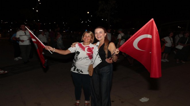 Konak’ta 30 Ağustos coşkusu erken başladı