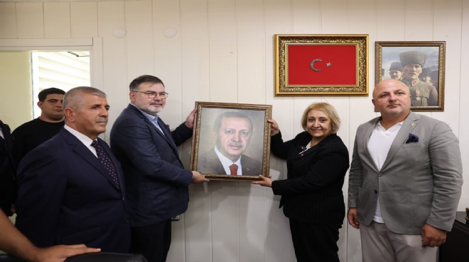 Menderes'te devir teslim töreni!