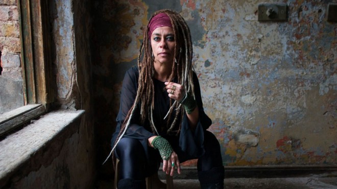 Mine Söğüt, Yaşayan Kütüphane'ye konuk