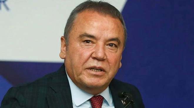 Muhittin Böcek: 22 ilaçla ayakta kalmaya çalışıyorum