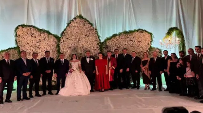 Narlıdere Belediye Başkanı Erman Uzun dünya evine girdi: CHP Lideri Özel de katıldı