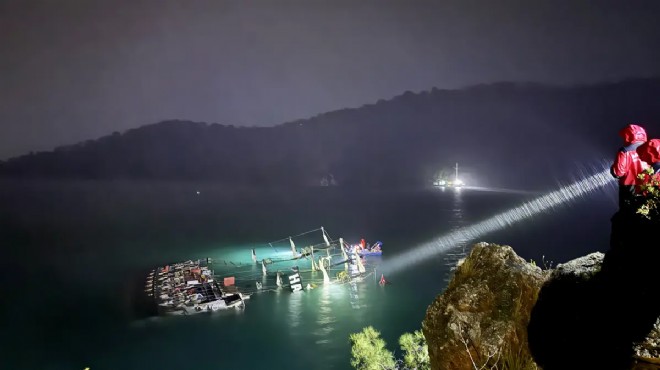 Ölüdeniz'de gezi teknesi battı: 1 kişi kayıp!