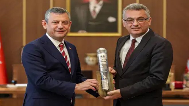 Özel, KKTC Cumhurbaşkanı Erhürman’ı ziyaret etti