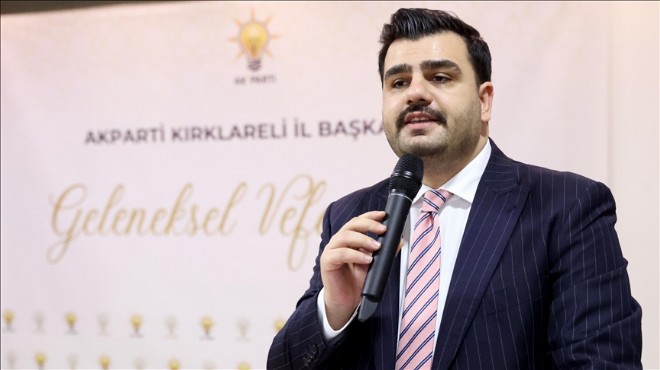 Özel'in 'Hasbelkader' sözlerine tepki: Genel başkandı, Manisa milletvekili oldu!