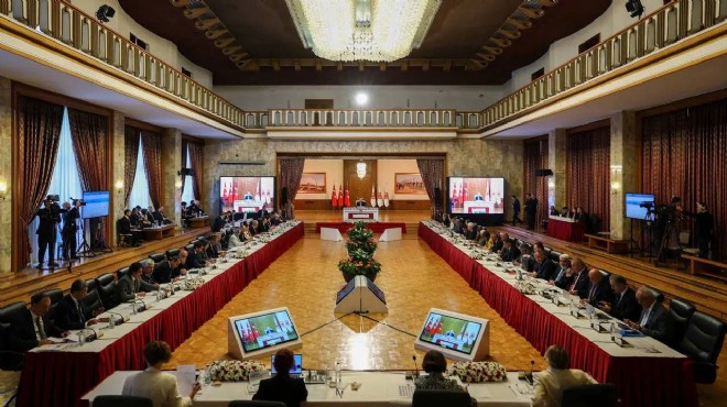 Süreç komisyonunda 'rapor' oylaması yapıldı