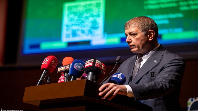 Tugay'dan dev fuar açılışında 'adaylık' mesajı!
