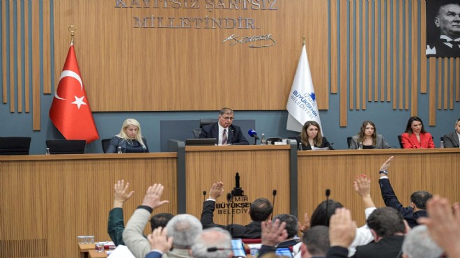 Tugay mecliste ateş püskürdü... Kredi çıkışı: AK Parti İzmirli siyasetçiler tehdit ediyor!