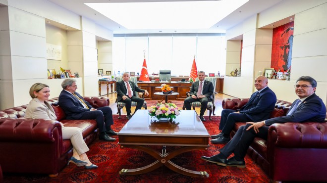 Ümit Özdağ, CHP'yi ziyaret etti