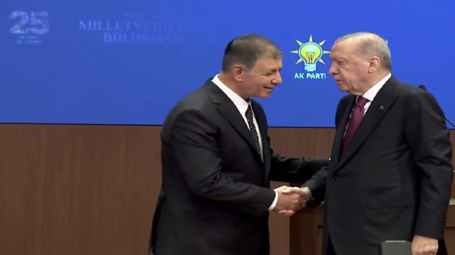 Ve Cemil Tugay AK Parti’de: Rozeti Erdoğan taktı!